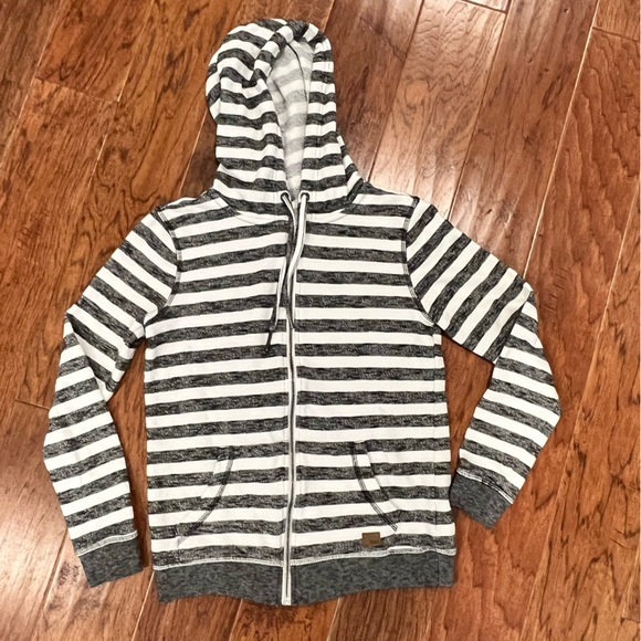 Roxy xs zip up - Picture 1 of 3